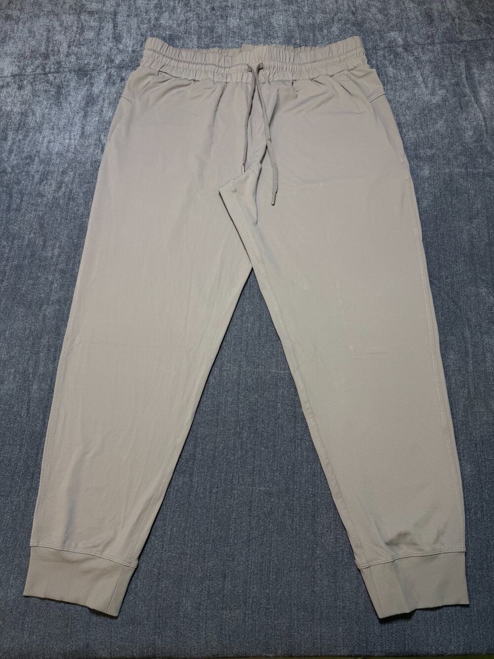 NWT Member's Mark Travel Joggers Women Large Gray Bisque Relaxed Fit Drawstring